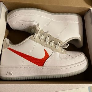Nike Air Force 1 LV8 3 Big Kids' Shoe